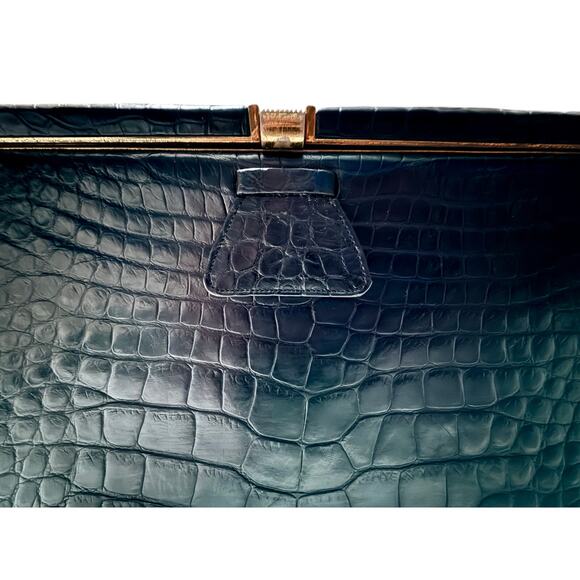 VTG Leather Frame Bag by Crouch & Fitzgerald – Crocodile Embossed 1950s Handbag - Picture 2 of 11